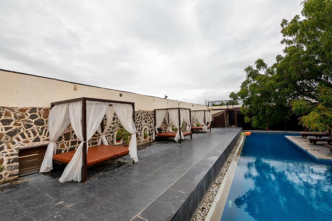 Fort Jadhavgadh -A Gadh Heritage Hotel Sasvad Ngoại thất bức ảnh