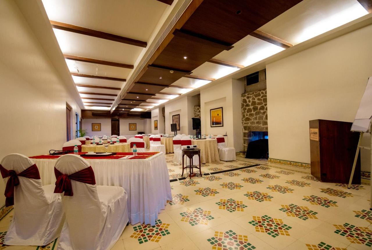 Fort Jadhavgadh -A Gadh Heritage Hotel Sasvad Ngoại thất bức ảnh