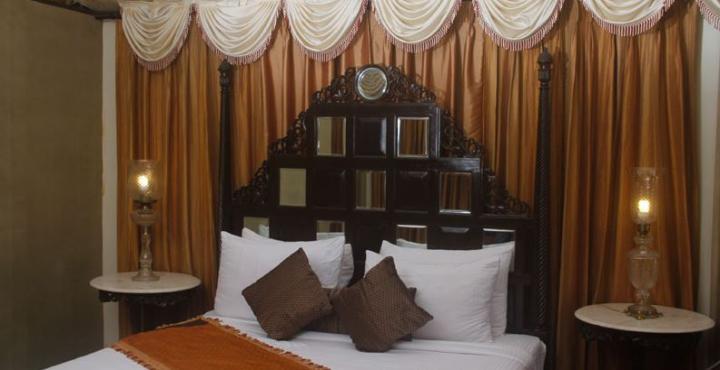 Fort Jadhavgadh -A Gadh Heritage Hotel Sasvad Ngoại thất bức ảnh